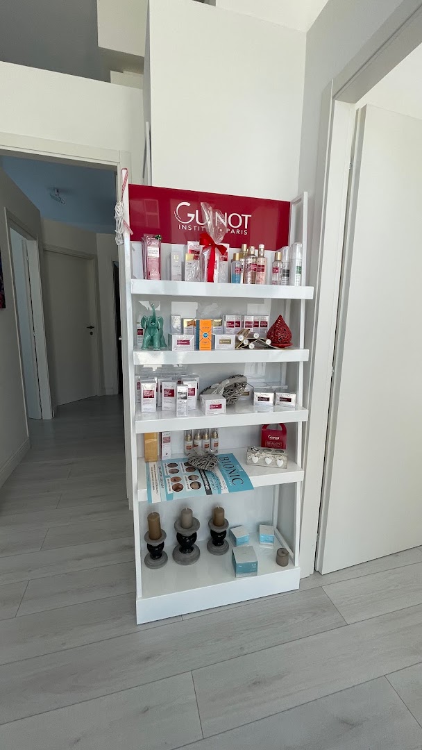 Esteticamente di Barbara Cesiri · Foto 3